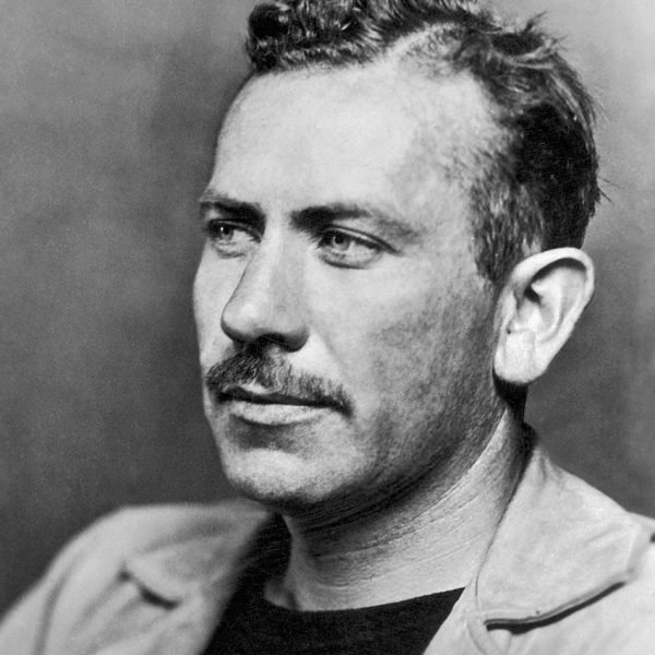 John_Steinbeck_1939_(cropped)